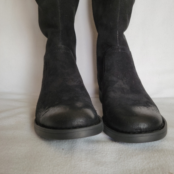 Born Women's Black Suede Borman boots size 6 - Picture 3 of 13